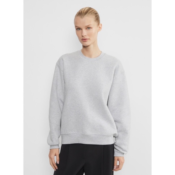 Aritzia Sweatfleece Cozy Fleece Perfect Crew Sweatshirt, heather chrome, size XS - Picture 4 of 5